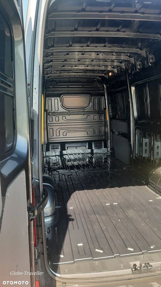 Volkswagen Crafter - 6
