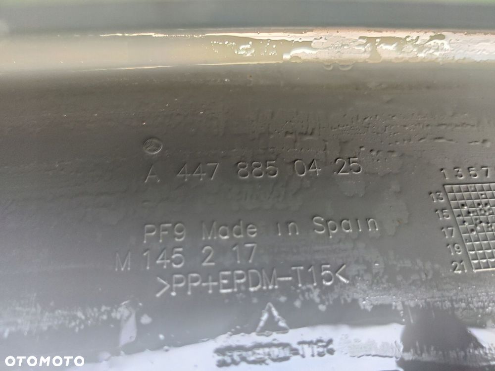 Zderzak Mercedes Vito W447 super stan - 10