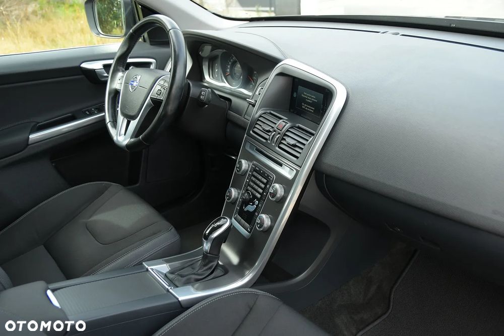 Volvo XC 60 - 18