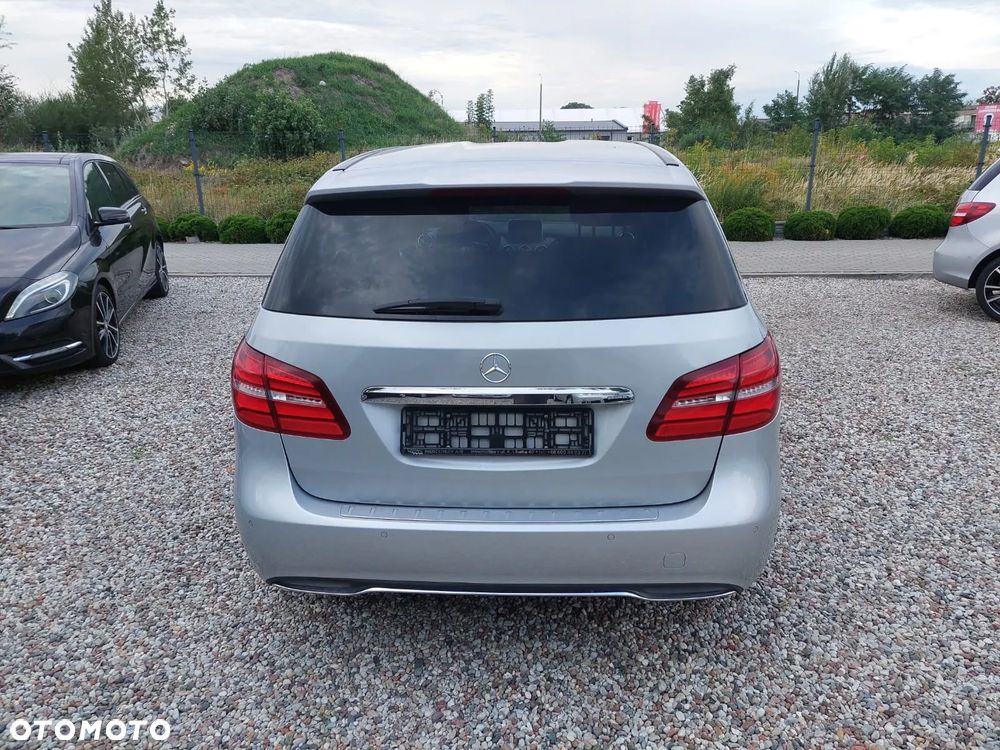 Mercedes-Benz Klasa B 180 (BlueEFFICIENCY) 7G-DCT - 6