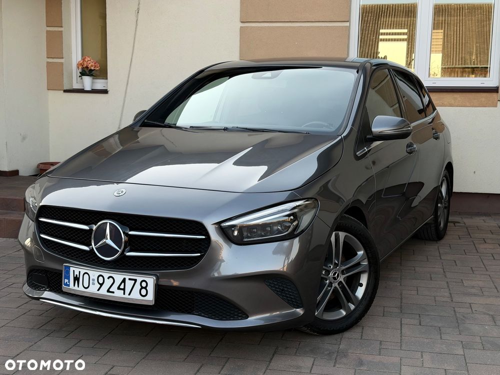 Mercedes-Benz Klasa B 180 7G-DCT Progressive - 14