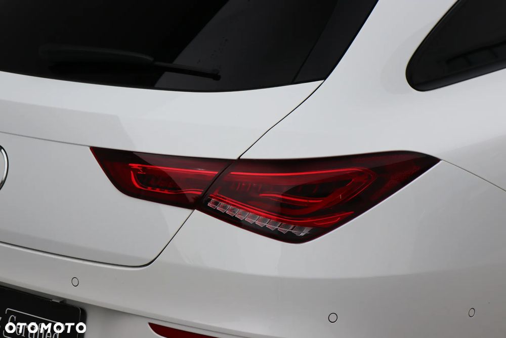 Mercedes-Benz CLA 200 AMG Line 7G-DCT - 10