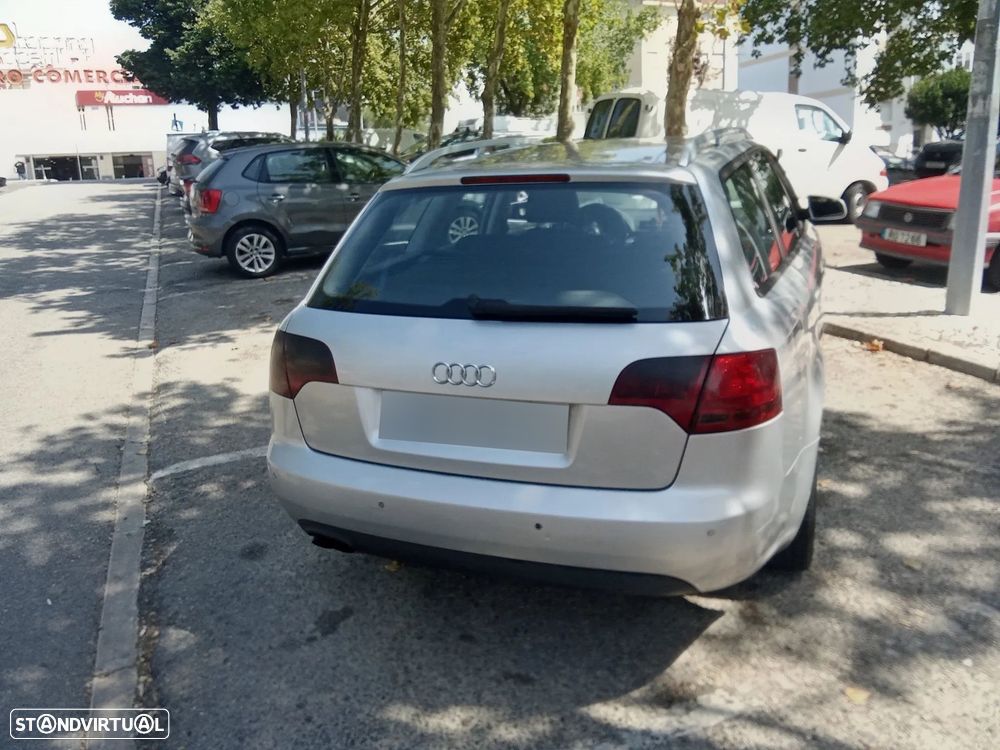 Audi A4 Avant - 20