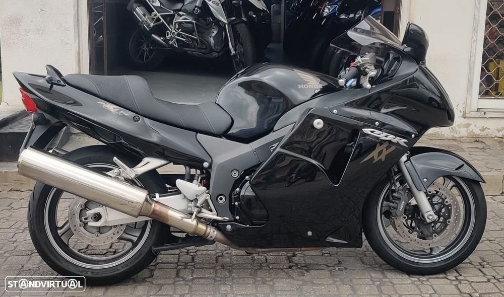 Honda CBR 1000 XX - 3