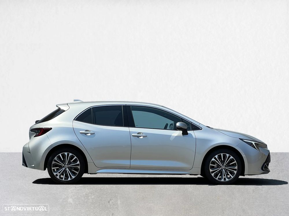 Toyota Corolla 1.8 Hybrid Comfort Plus - 22