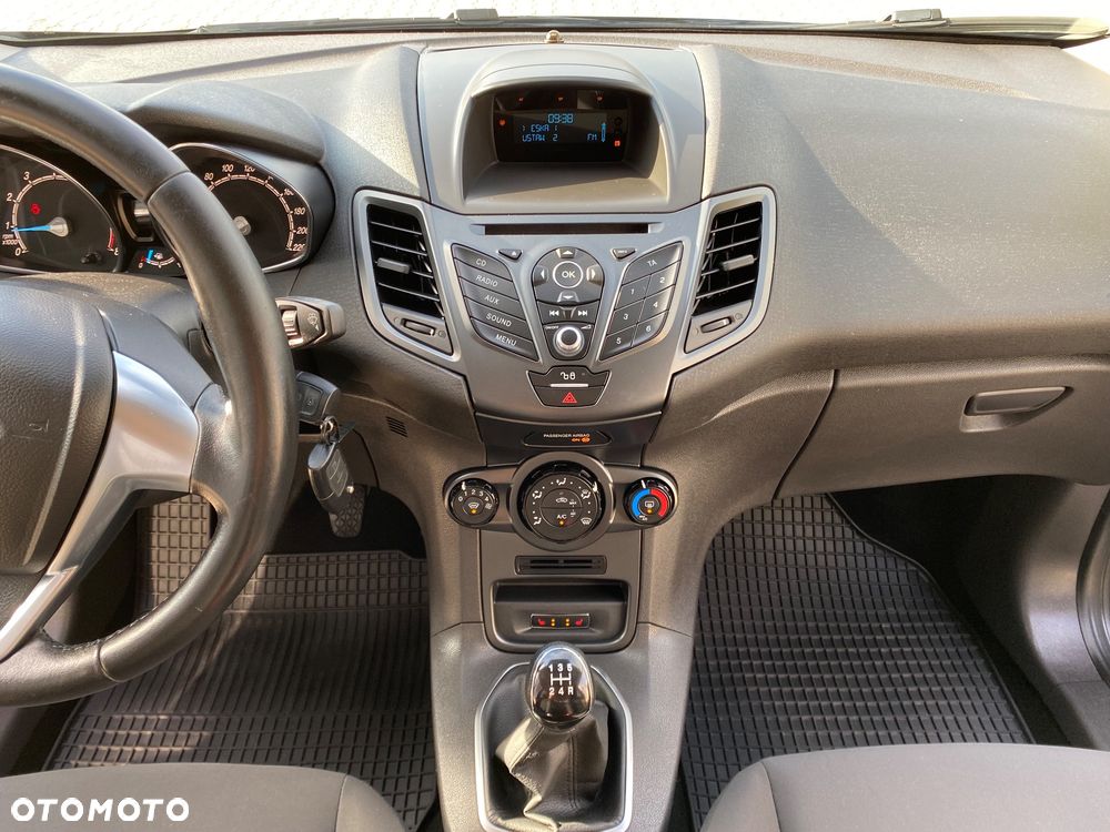 Ford Fiesta 1.25 Titanium EU5 - 18