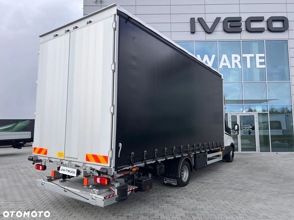 Iveco OSTATNI DOSTĘPNY OD RĘKI!!!TWOJA PRZEWAGA ZACZYNA SIĘ JUŻ DZIŚ,MOCNY GRACZ ZBUDOWANY DO CIĘŻKIEJ PRACY,KOMFORT W TRASIE,ZYSK W BIZNESIE - 7