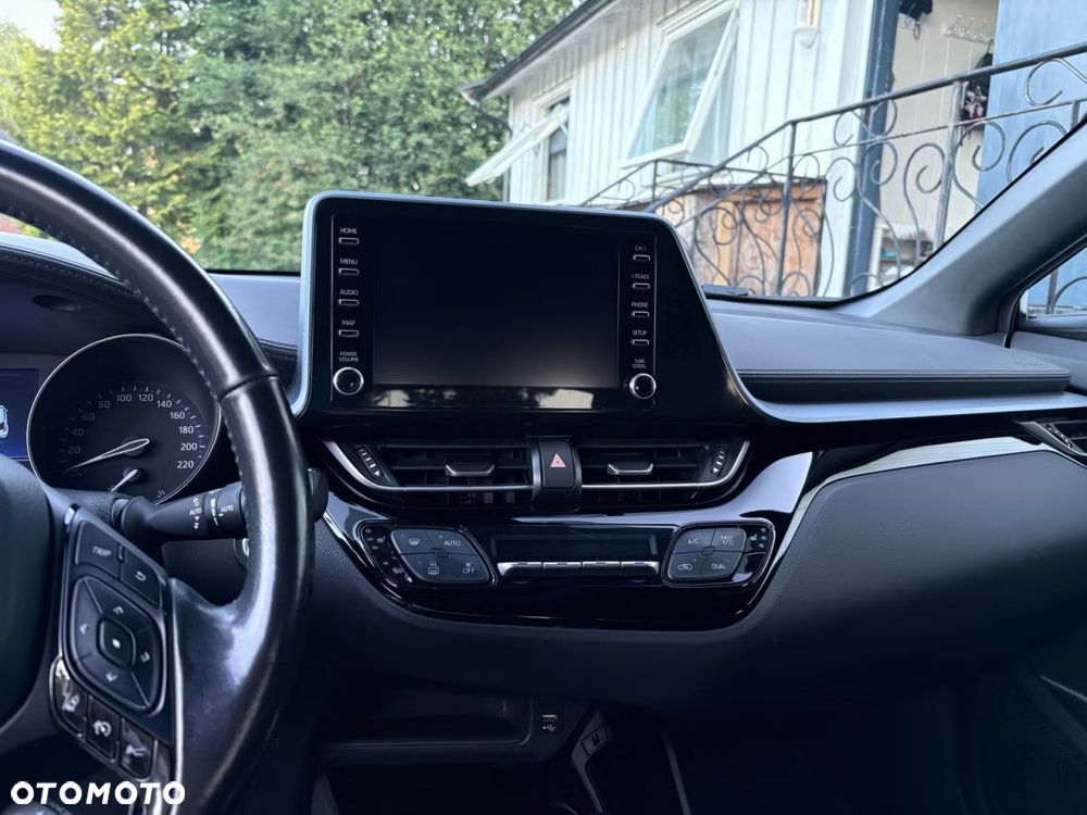 Toyota C-HR 2.0 Lounge - 8