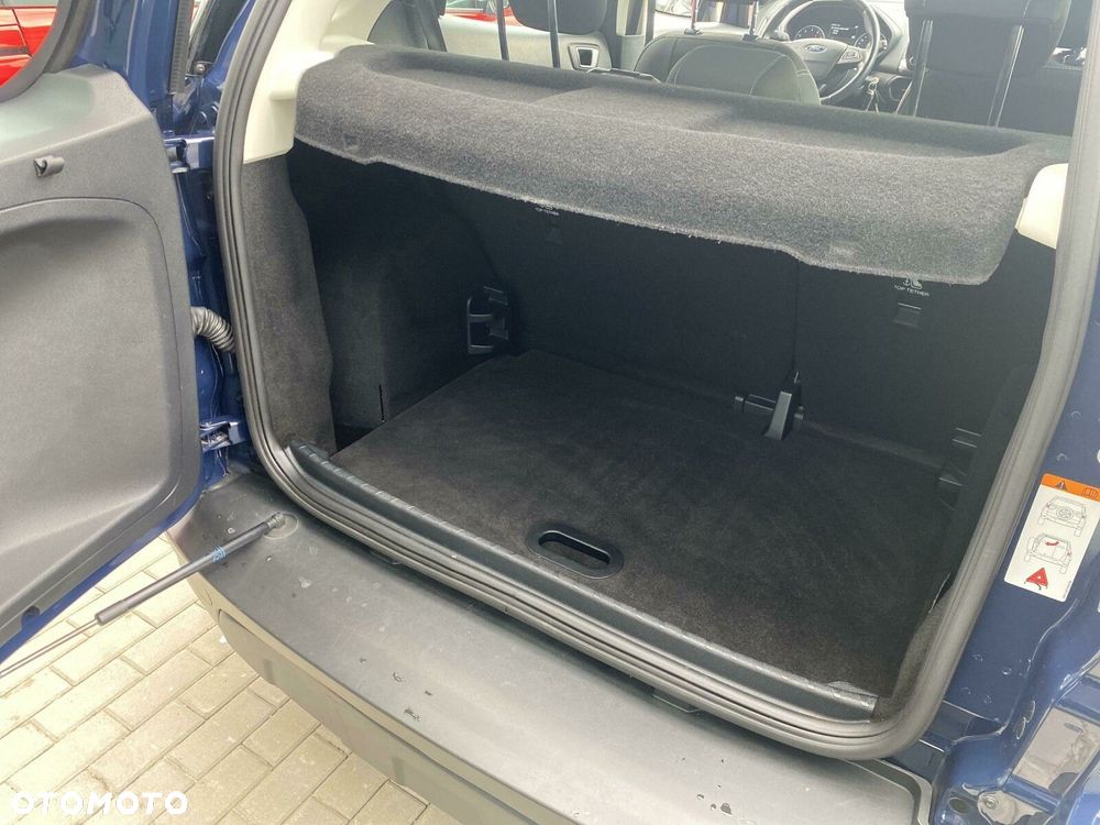 Ford EcoSport - 12
