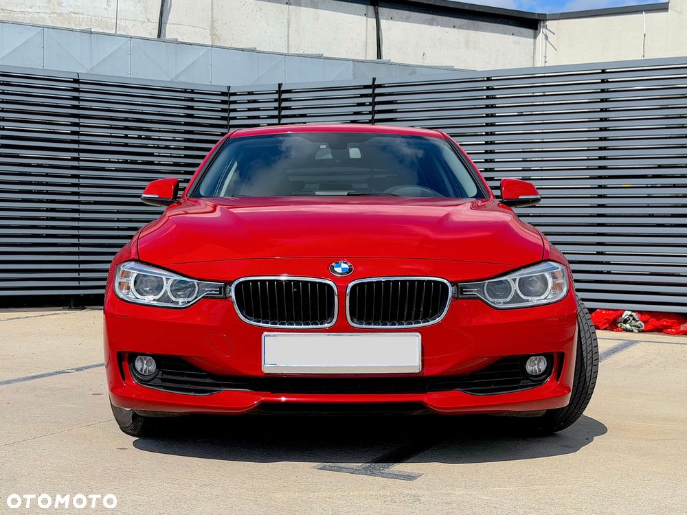 BMW Seria 3 318d - 2