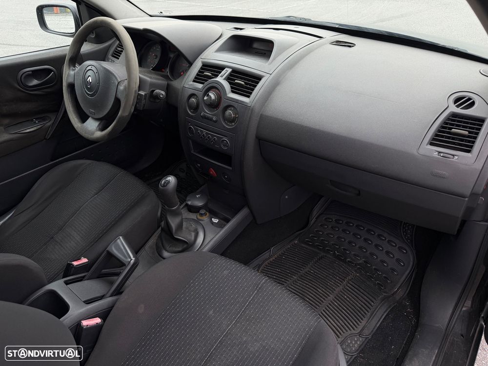 Renault Mégane 1.5 dCi L. Dynamique - 6