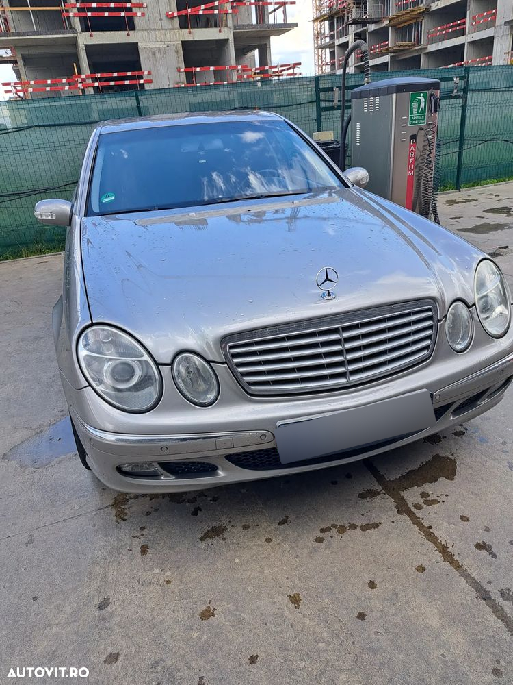 Mercedes-Benz E 220 CDI Automatik Elegance - 4