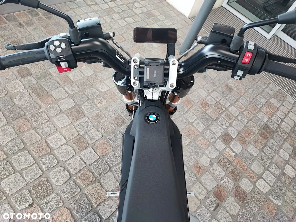 BMW CE 02 - 15
