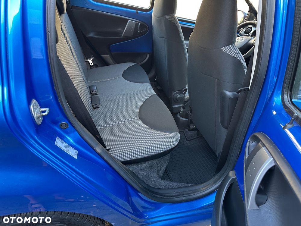 Toyota Aygo Cool&Go - 16