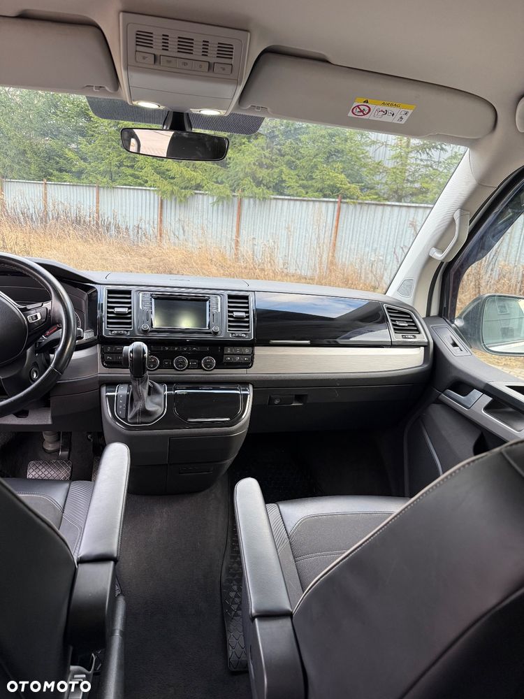 Volkswagen Multivan - 13