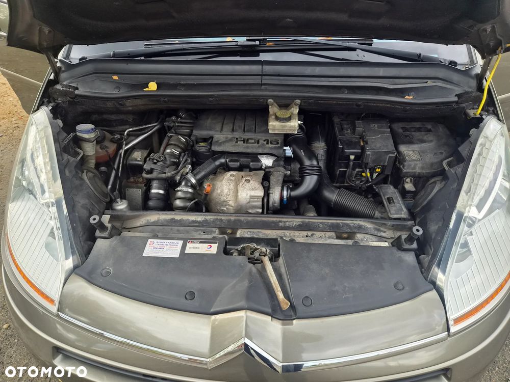 Citroën C4 Grand Picasso - 23