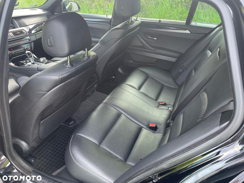 BMW Seria 5 520d - 4