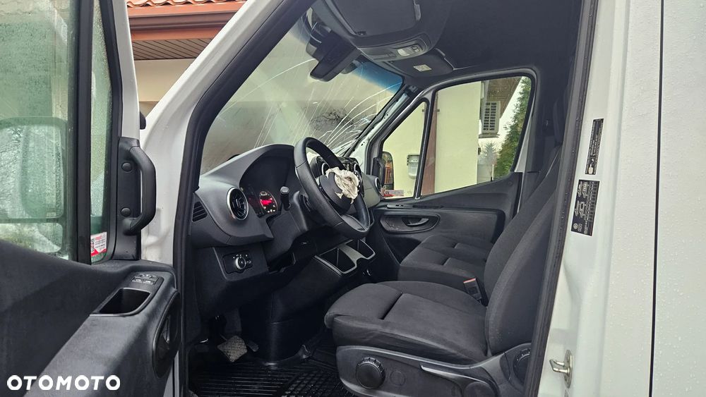 Mercedes-Benz sprinter - 9