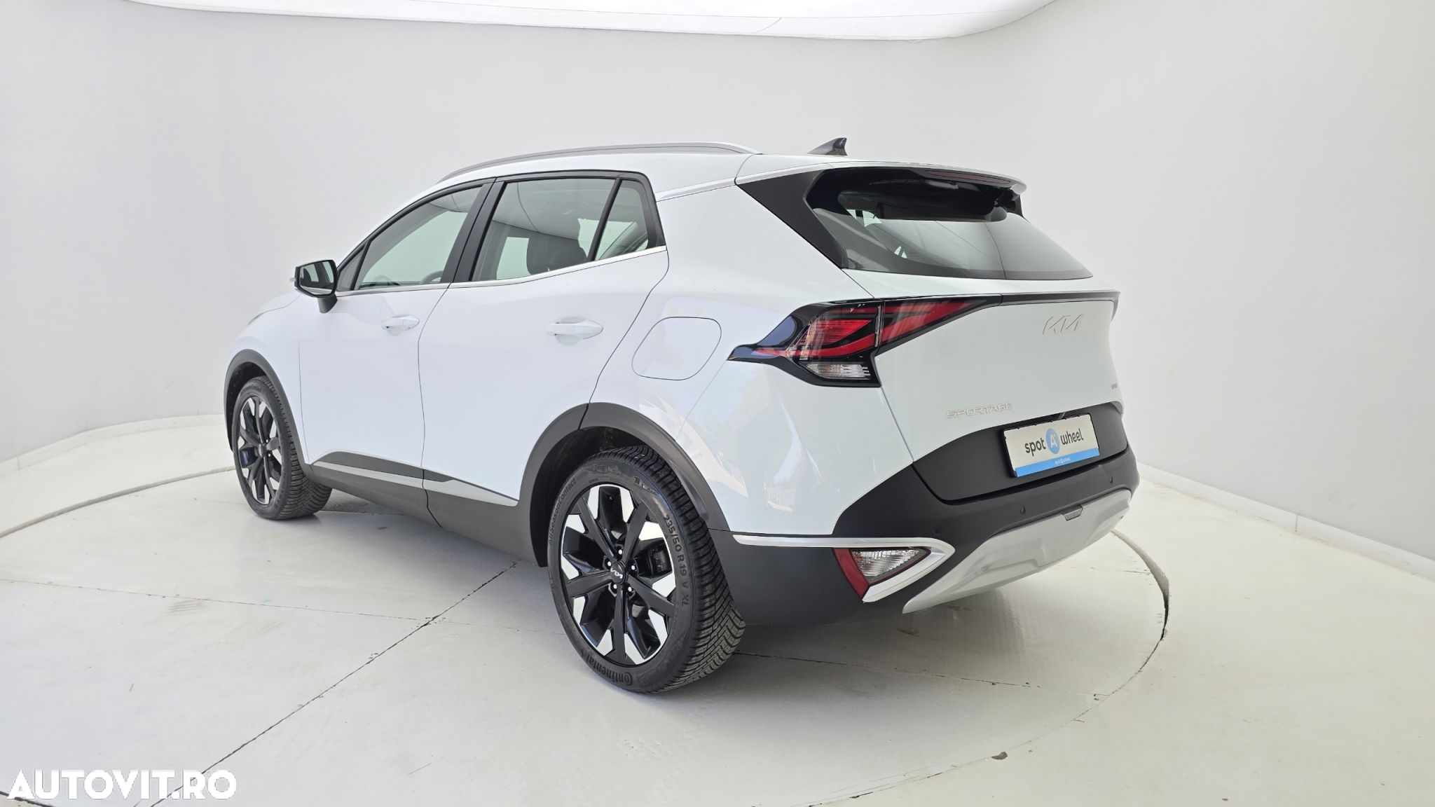 Kia Sportage 1.6 T-GDI PHEV 6AT 4x4 Style - 8