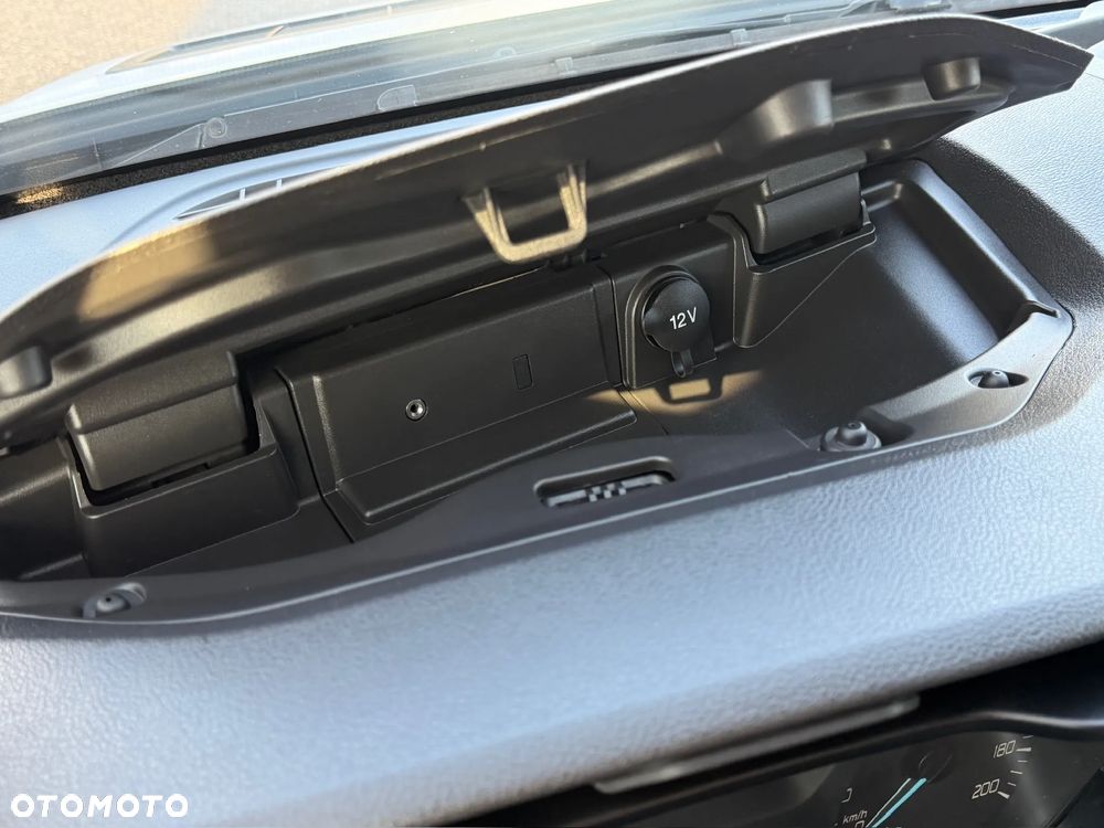 Ford Transit L3H2 Trend - 24