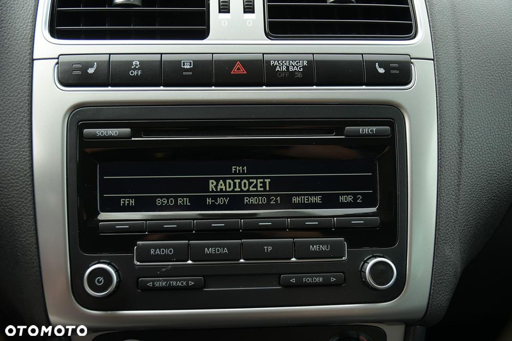 Volkswagen Polo - 14