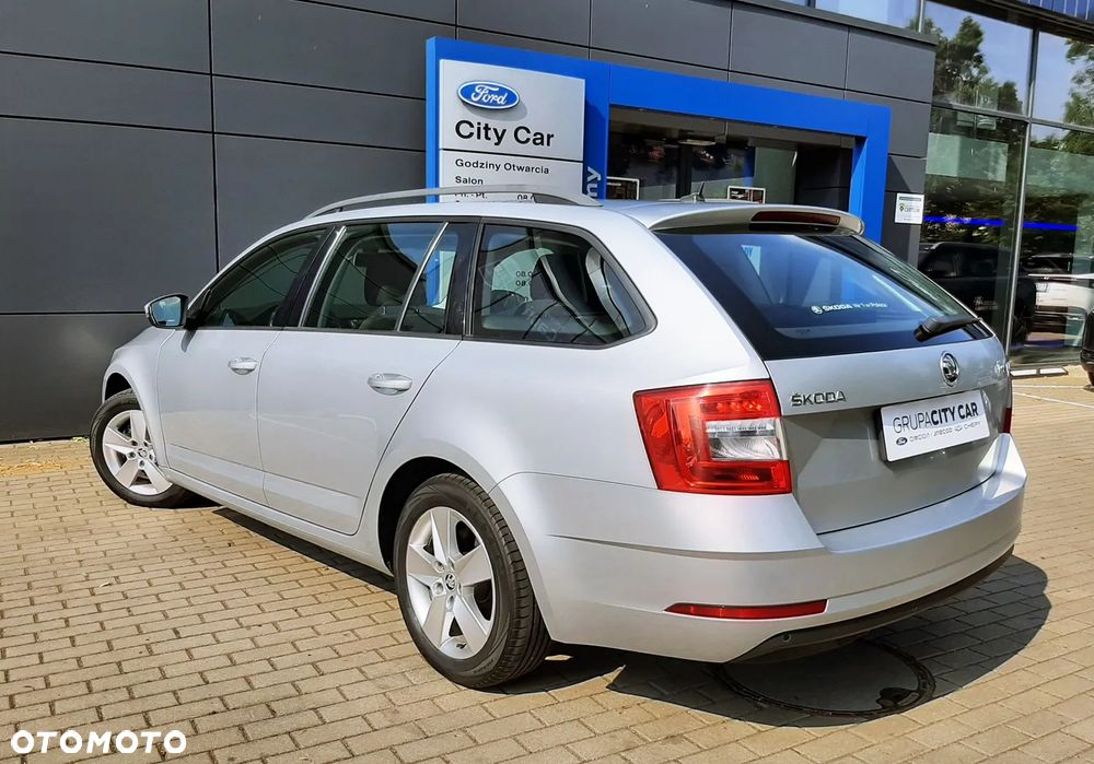 Skoda Octavia 2.0 TDI Ambition DSG - 13