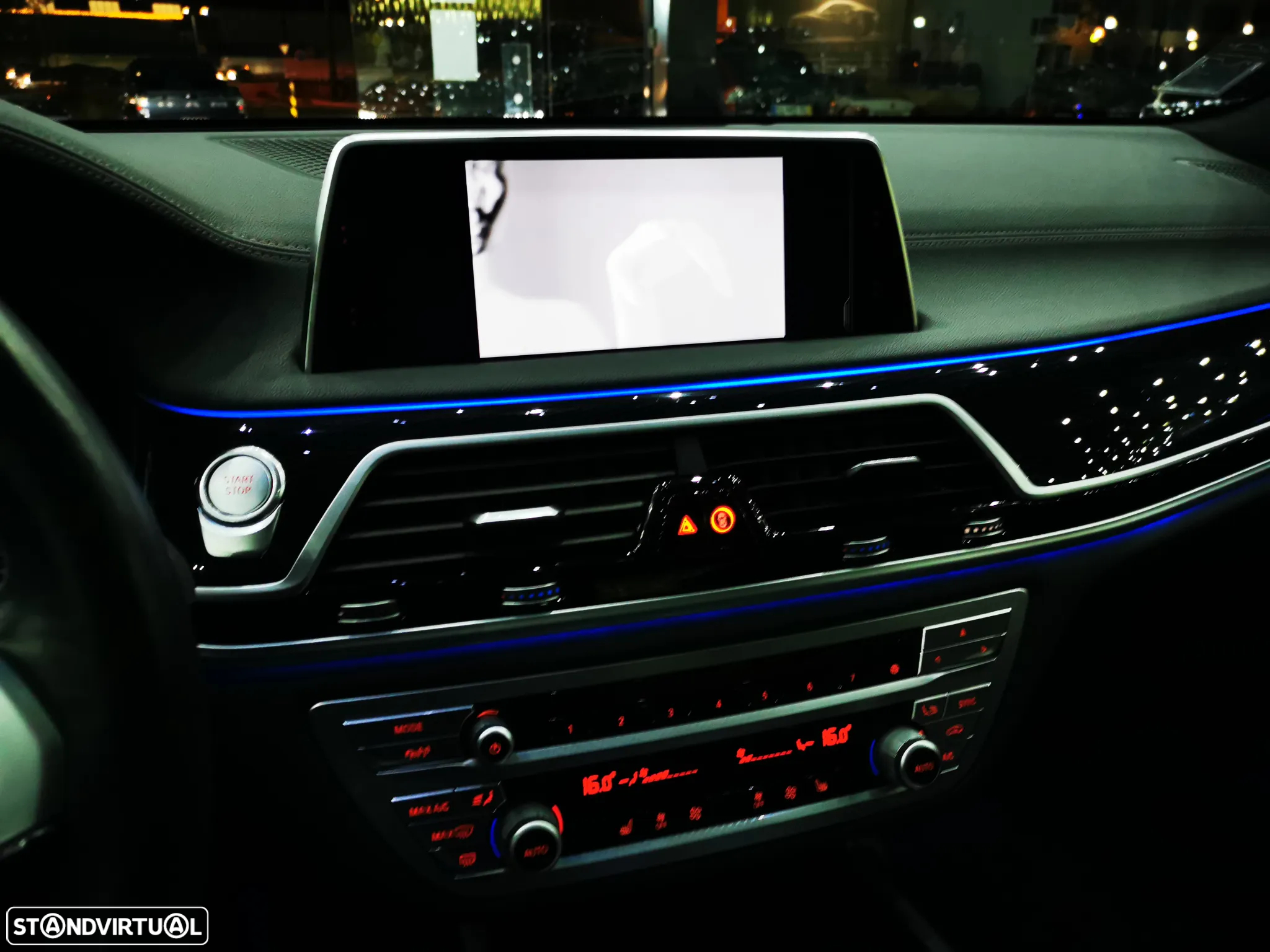 BMW 740 e iPerformance - 25