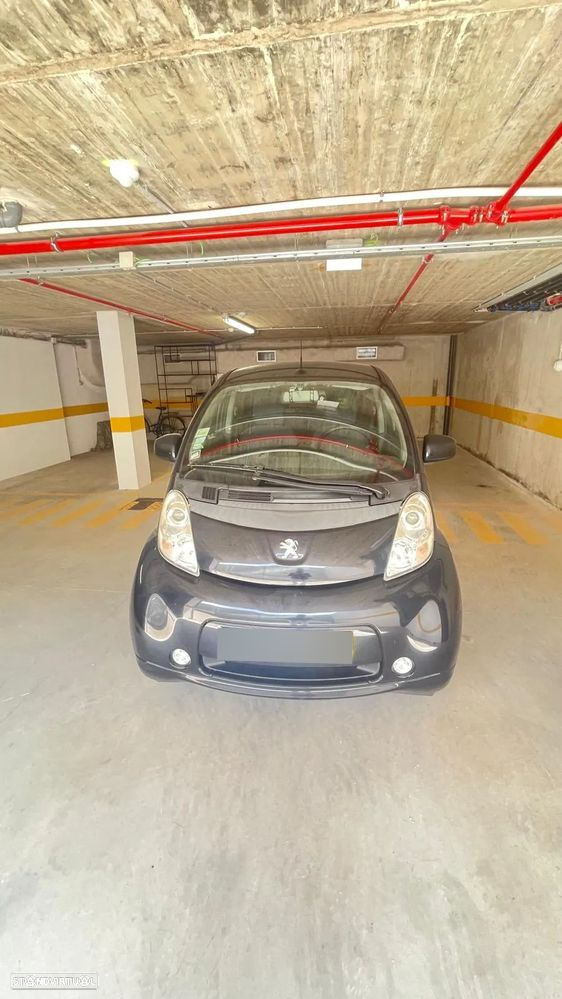 Peugeot iOn Active - 5