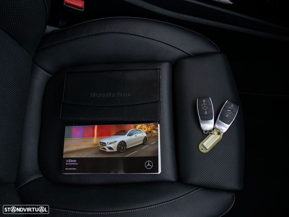 Mercedes-Benz A 250 e 8G-DCT AMG Line - 54