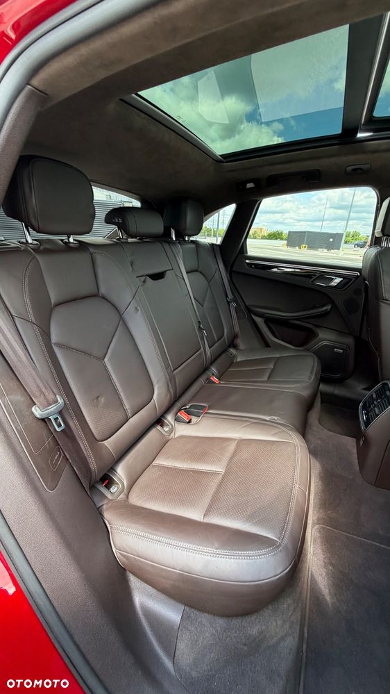 Porsche Macan S - 29