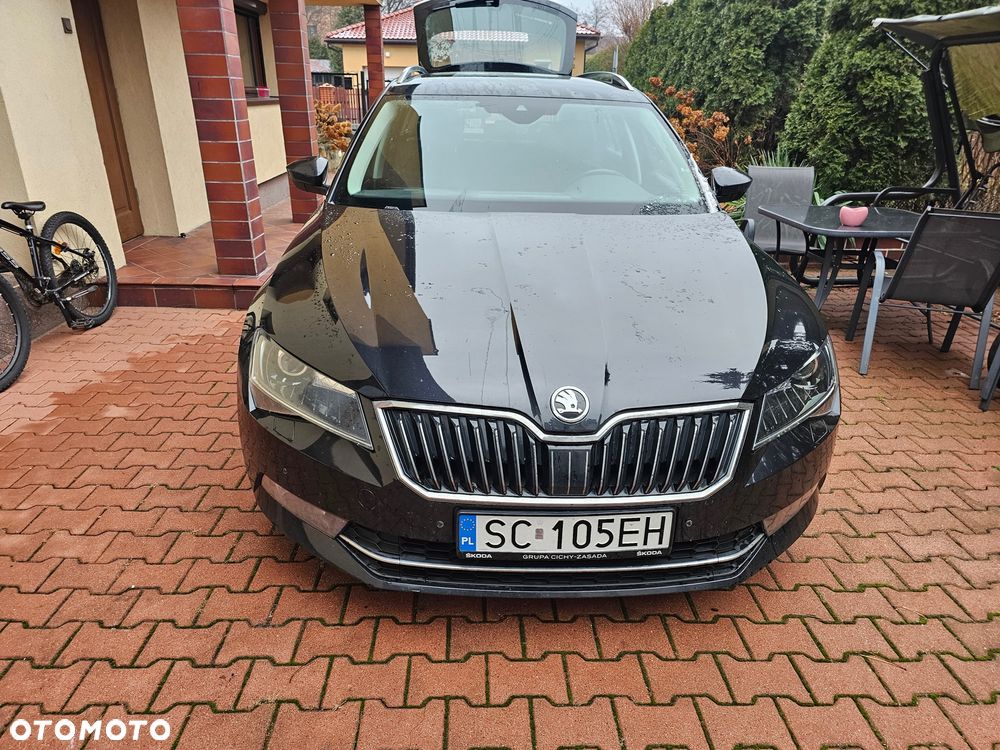 Skoda Superb 2.0 TDI SCR Style DSG - 1