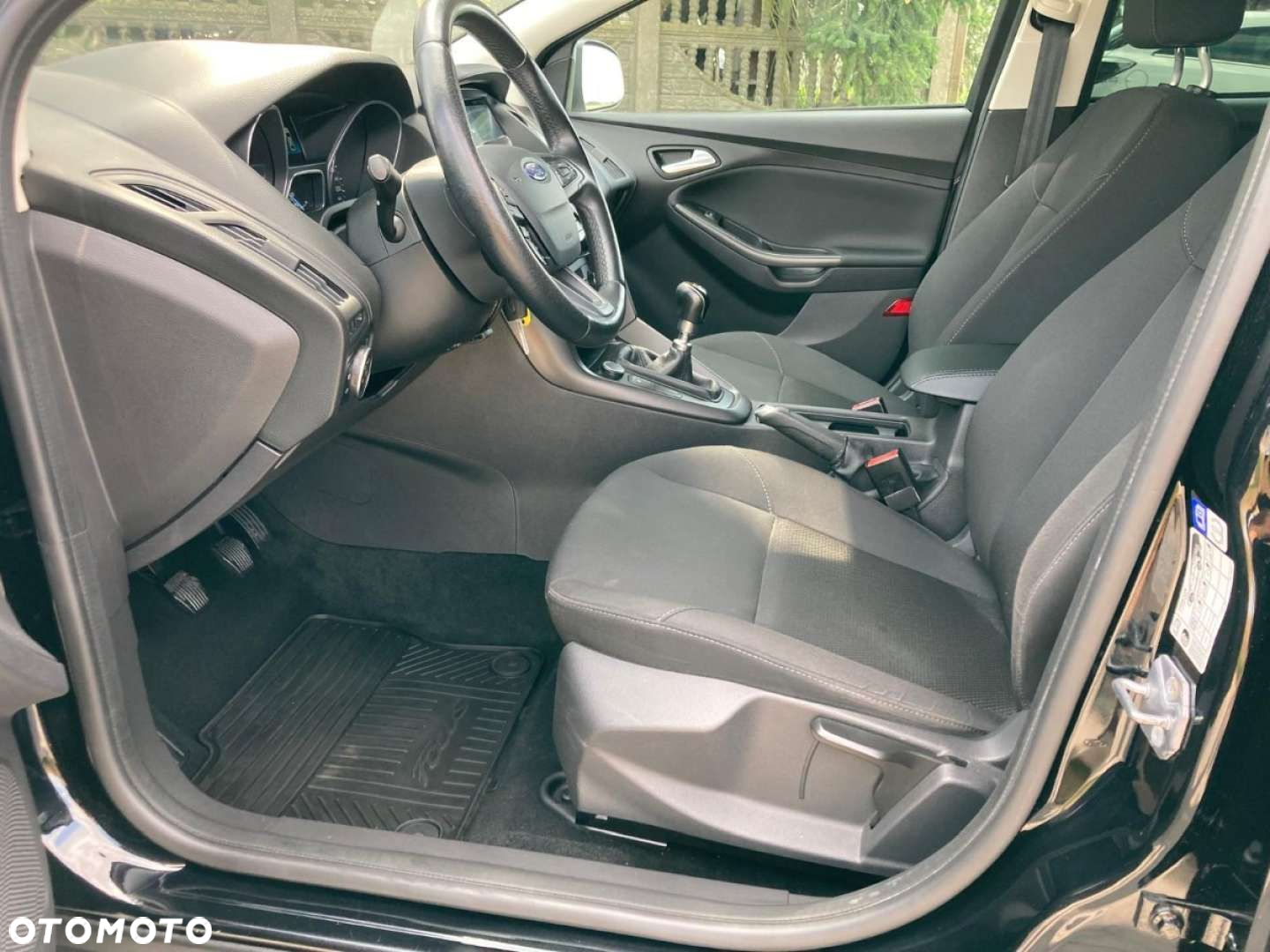 Ford Focus - 16