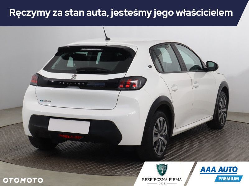 Peugeot 208 - 7