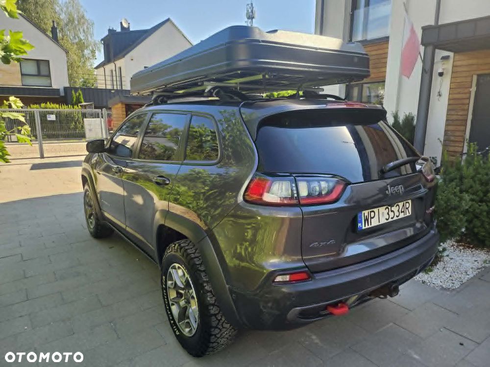 Jeep Cherokee - 6