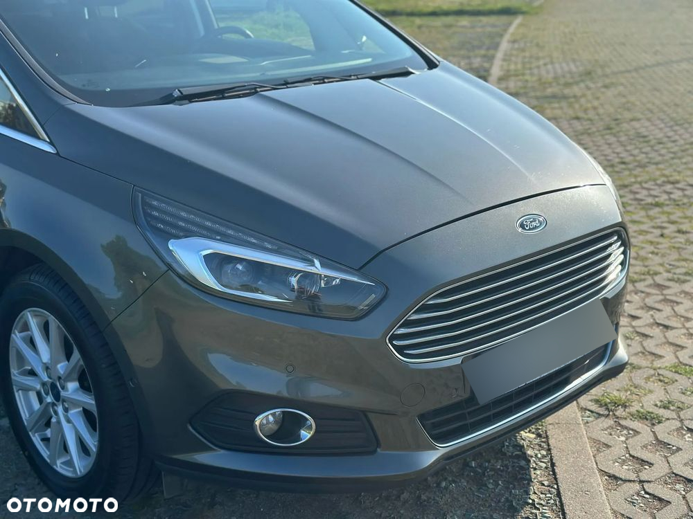 Ford S-Max 2.0 TDCi Titanium PowerShift - 7