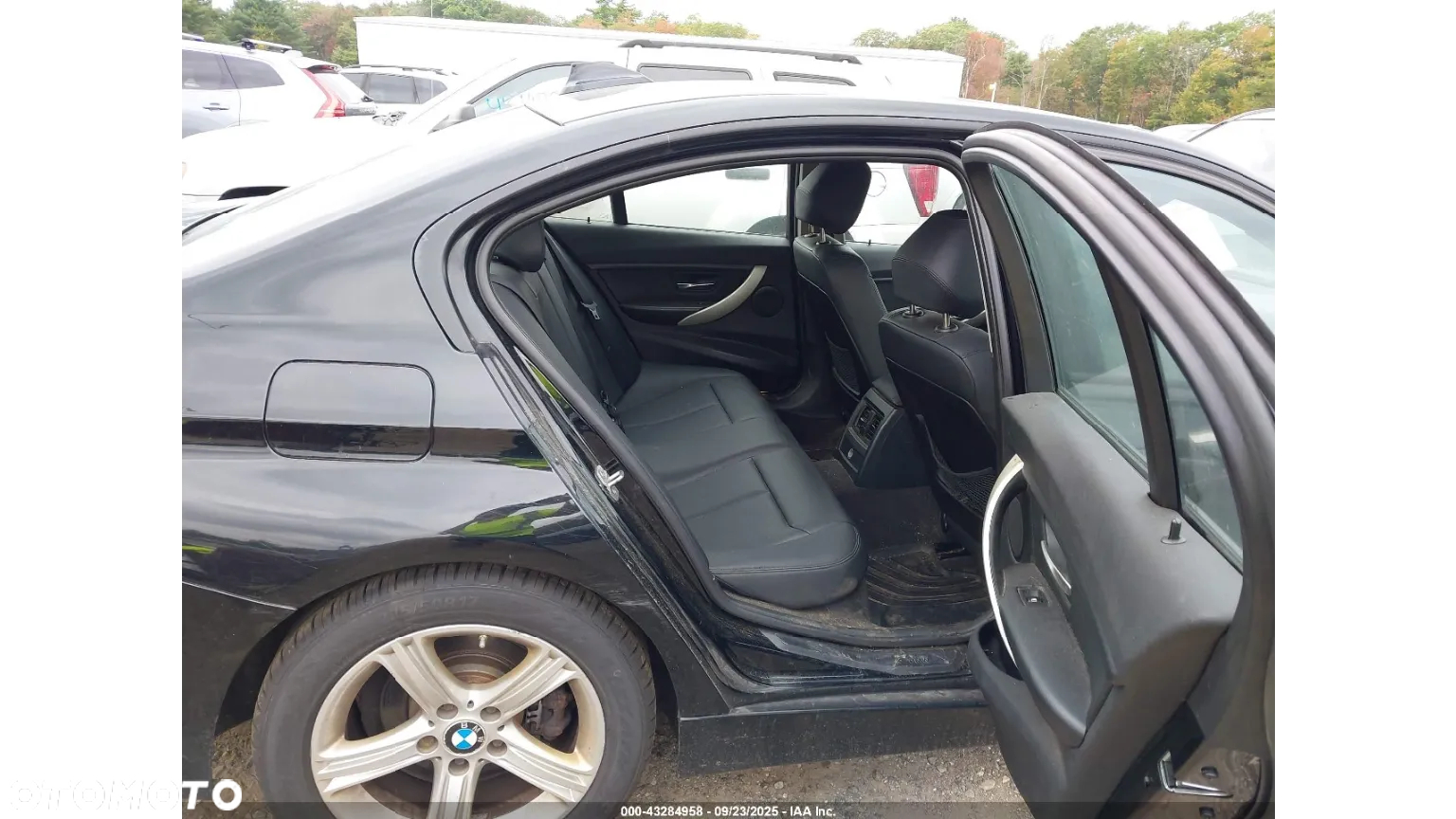 BMW Seria 3 - 10