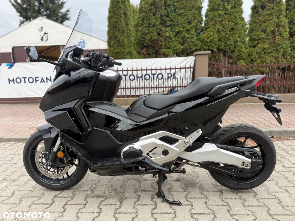 Honda NSS - 14