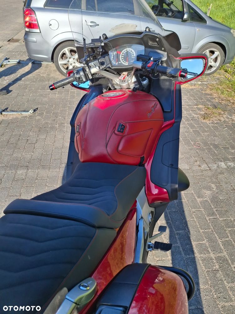 Honda ST - 5