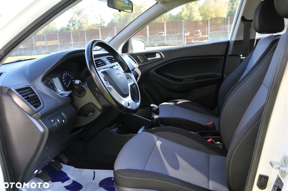 Hyundai i20 1.2 Classic - 17