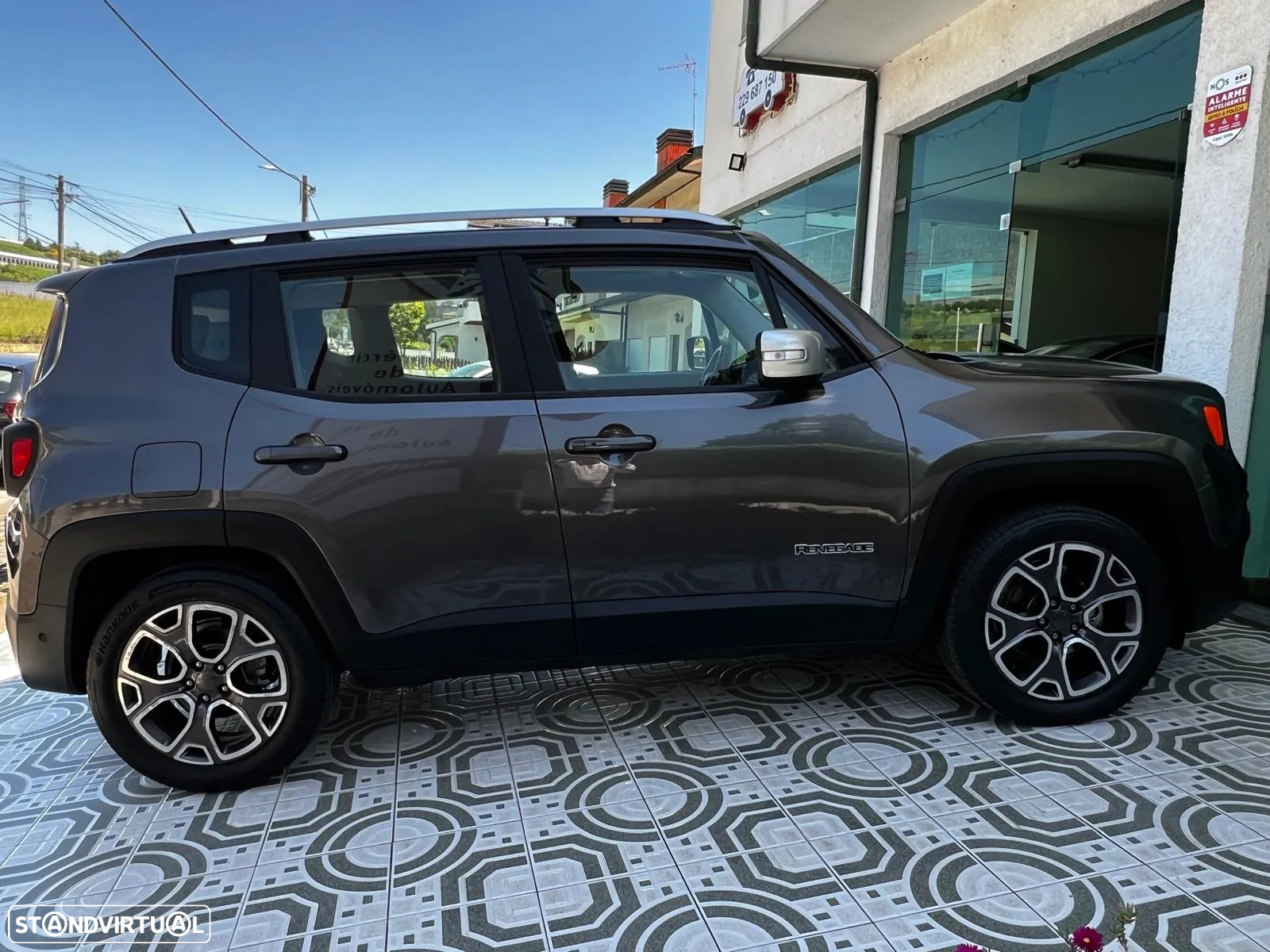 Jeep Renegade 1.6 MJD Limited - 25