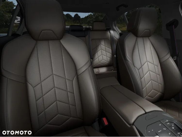 BMW Seria 5 520d xDrive mHEV M Sport - 9