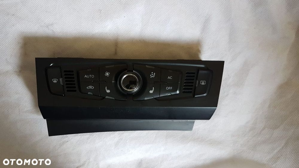 Panel klimatyzacji CLIMATRONIC Audi A4 B8 - 1