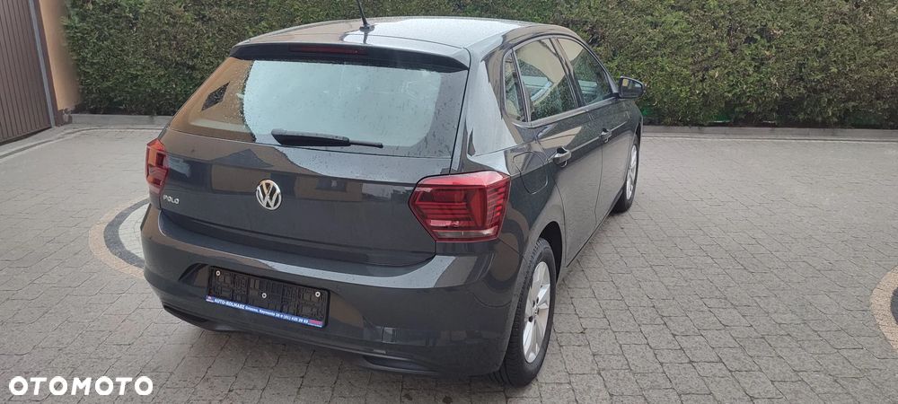 Volkswagen Polo - 7