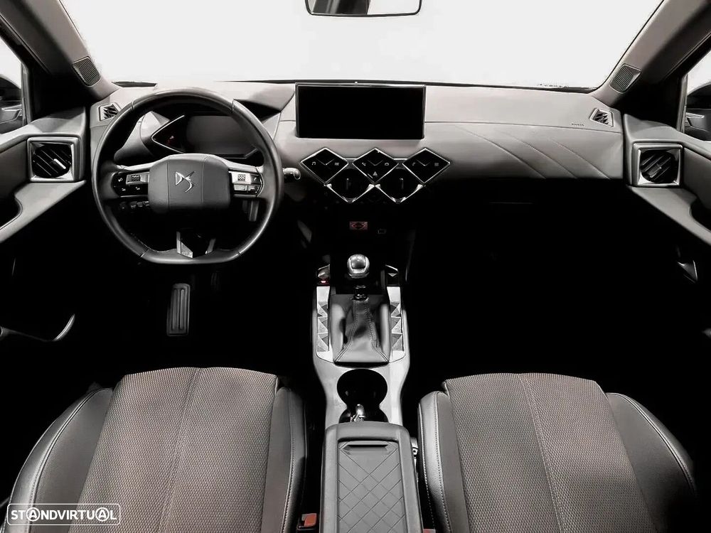 DS DS3 Crossback - 8