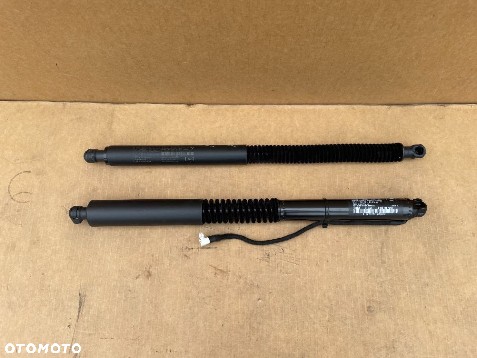 Elektryczny Siłownik Siłowniki Prawy Lewy Do BMW X3 G01 9482795 Oryginał - 2