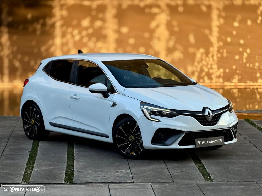 Renault Clio - 9