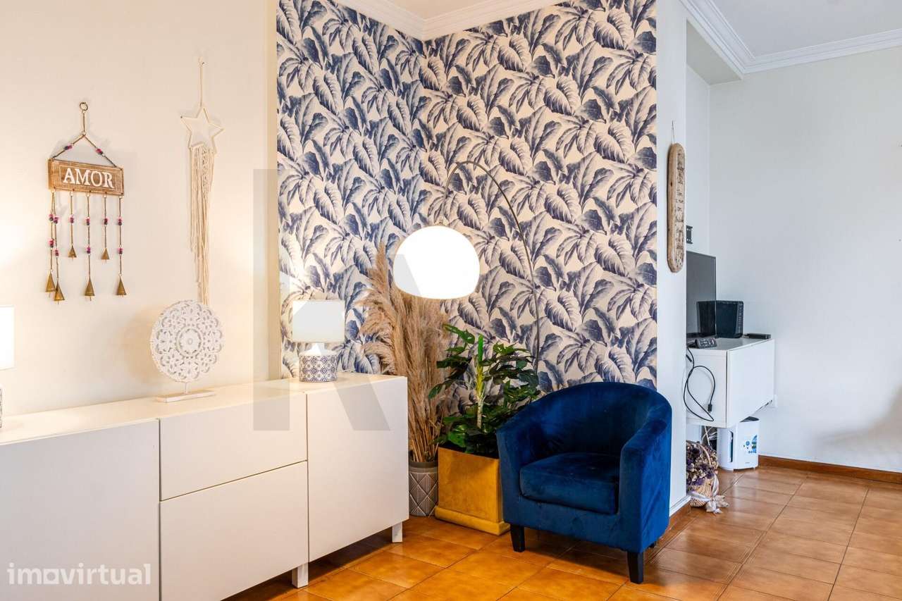 Apartamento T2+1 com varanda e terraço a 450m da praia | Praça João XX - Grande imagem: 5/26