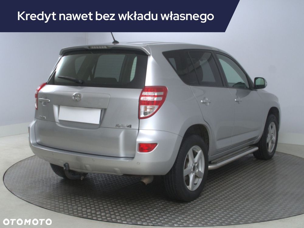 Toyota RAV4 - 7
