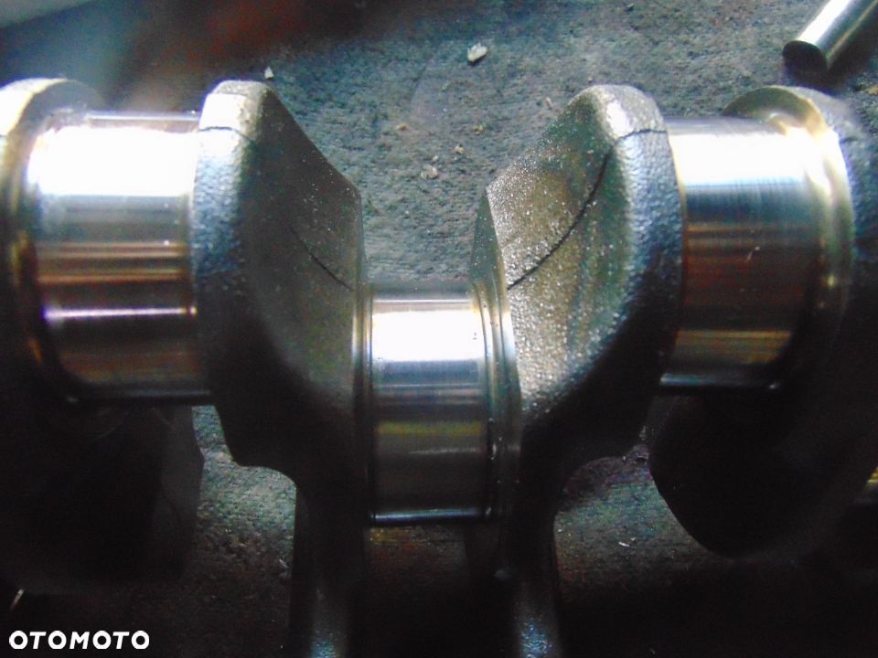 Wał korbowy Renault master 2,2 DCI - 4