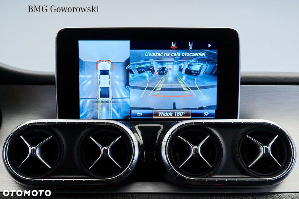 Mercedes-Benz Klasa X - 13